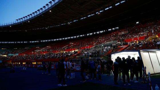 Výpadek proudu na stadionu Ernsta Happela ve Vídní před zápasem Ligy národů Rakousko - Dánsko