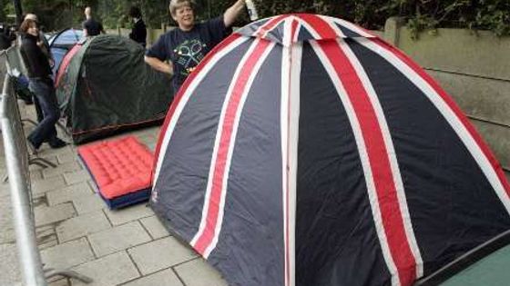 Wimbledonská záhada: Pršelo nad jediným kurtem