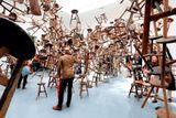 Instalace Bang od čínského umělce a disidenta Aj Wej-weje v německém pavilonu.