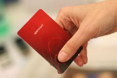 V Praze zkolabovalo vydávání karet opencard, nefunguje ani web Prahy