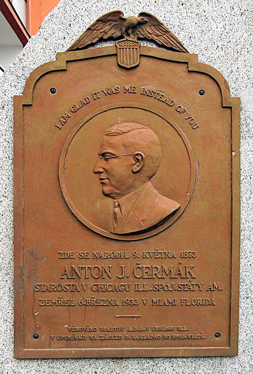 Antonín Čermák, Kladno, Chicago, starosta, historie, Domácí