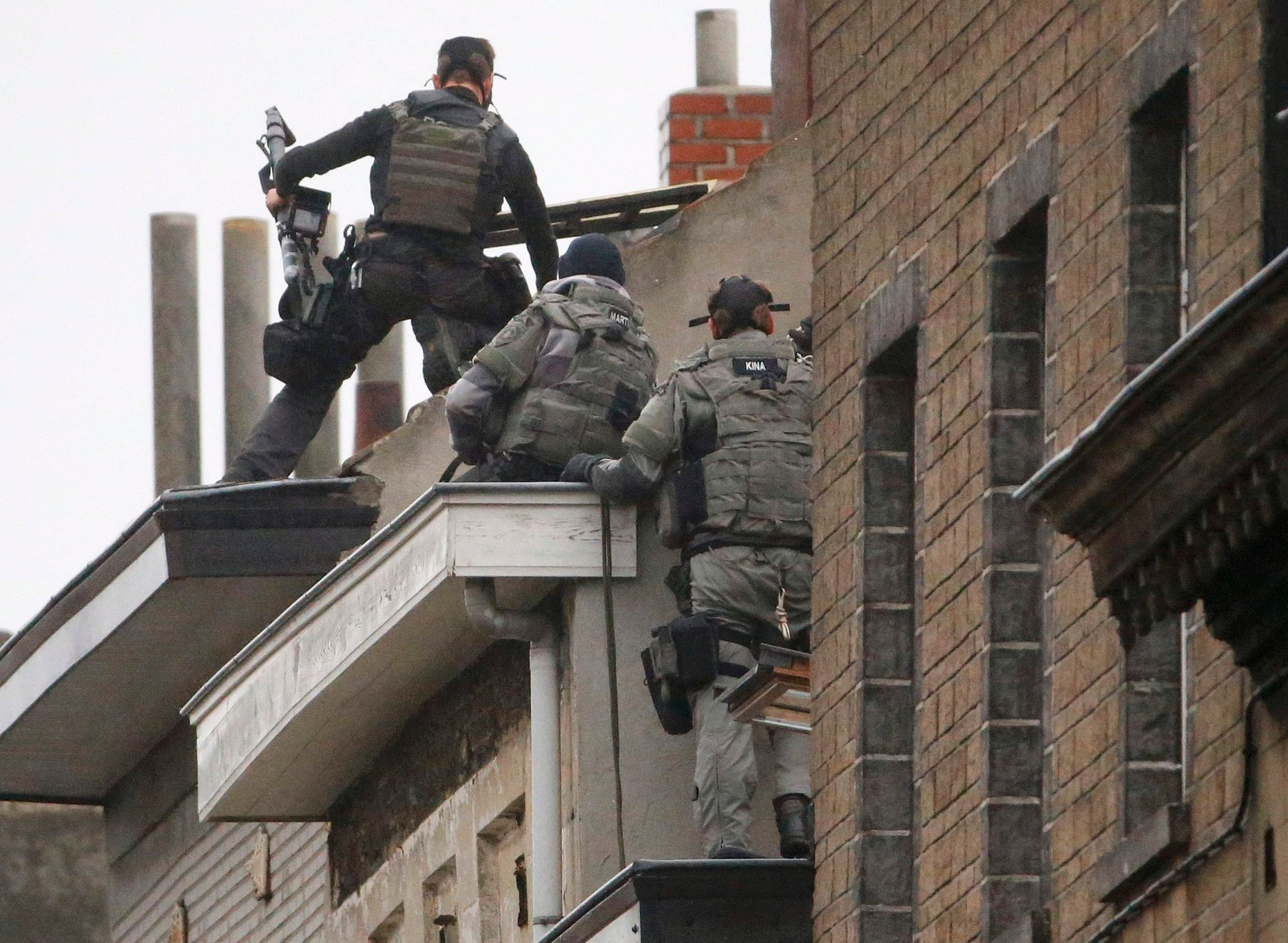 Policejní zásah v bruselské čtvrti Molenbeek