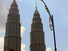 Věže Petronas, postavené v roce 1998, se staly symbolem prosperity Malajsie.