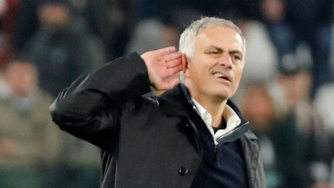 Neslyším vás. José Mourinho si po zápase v Turíně utahoval z místních fanoušků