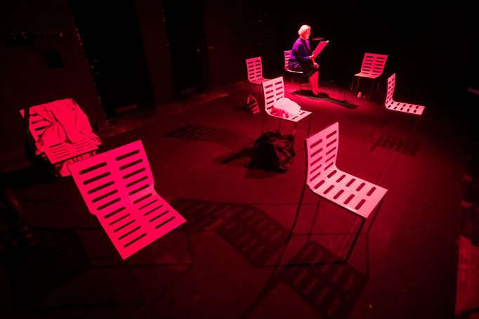 Jindra Janoušková.