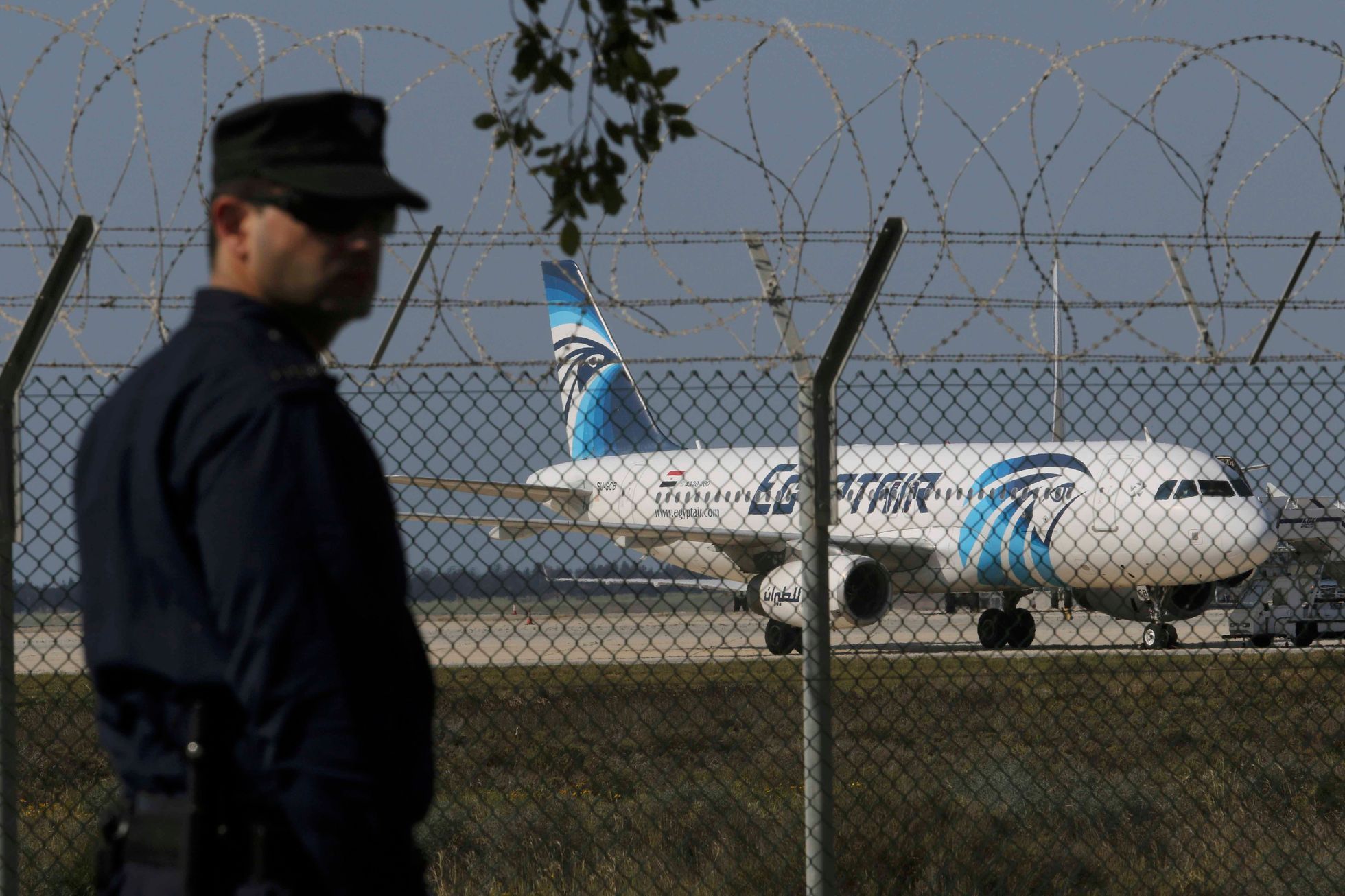 Unesené letadlo na letišti na Kypru