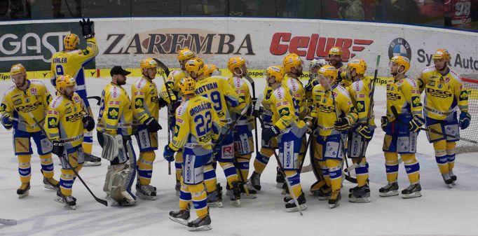 Třetí semifinále hokejové extraligy Zlín vs. Třinec