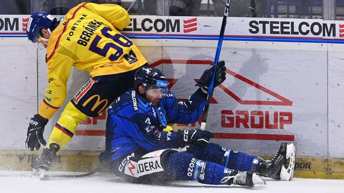Martin Beránek z Českých Budějovic (vlevo) a Joe Leahy z Vítkovic