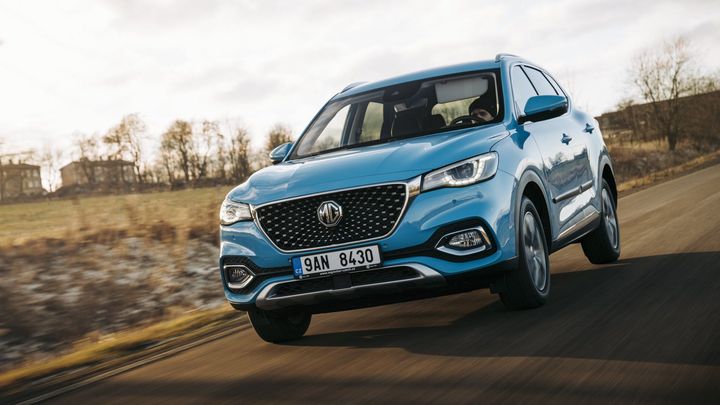 Největší automobiloví skokani v Česku. Čínské MG boduje cenou, Cupra designem; Zdroj foto: MG