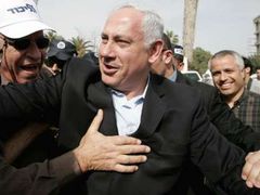 Netanjahu má šanci stát se premiérem znovu po deseti letech.