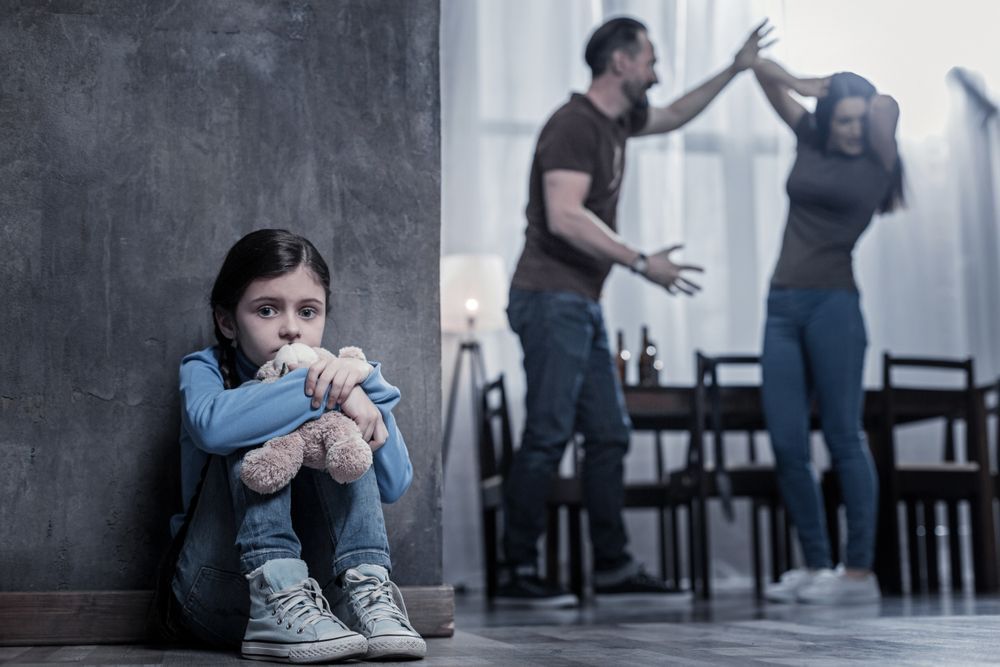 Domácí násilí - rodiče a dítě