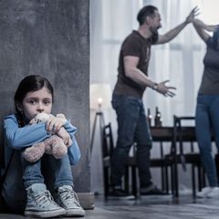 Domácí násilí - rodiče a dítě