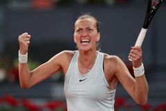 Českou bitvu vyhrála Kvitová, v madridském finále vyzve Bertensovou