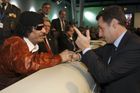 Kaddáfí zprvu spoléhal na Sarkozyho a Berlusconiho