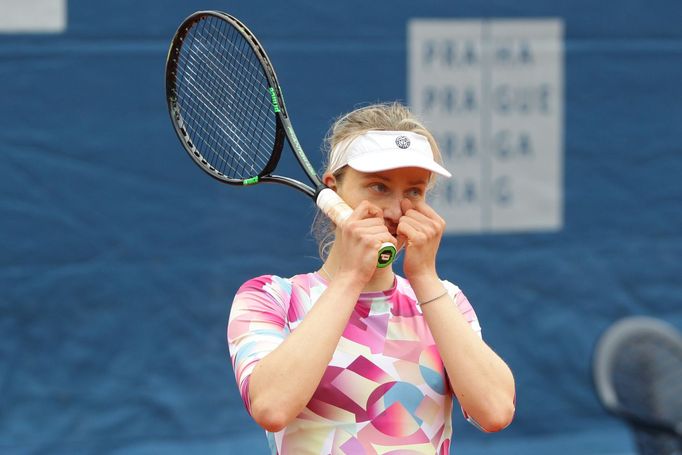 Mona Barthelová ve finále turnaje J&T Banka Prague Open 2017.