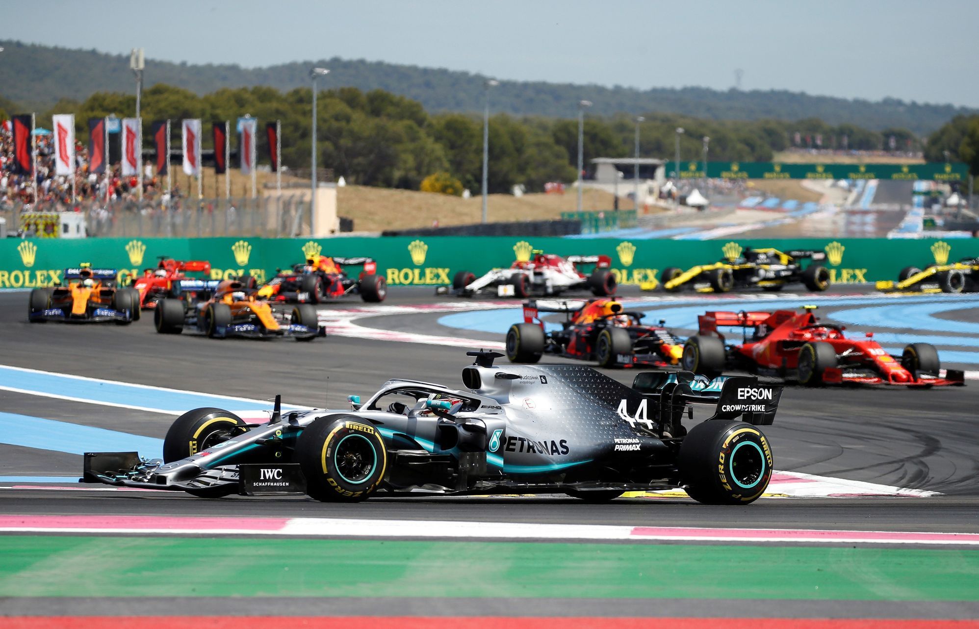 Lewis Hamilton v Mercedesu v čele Velké ceny Francie formule 1