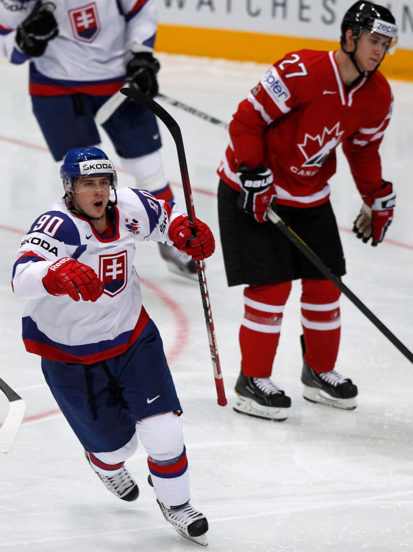 Tomáš Tatár se raduje z gólu v utkání MS v hokeji 2012 Kanada - Slovensko