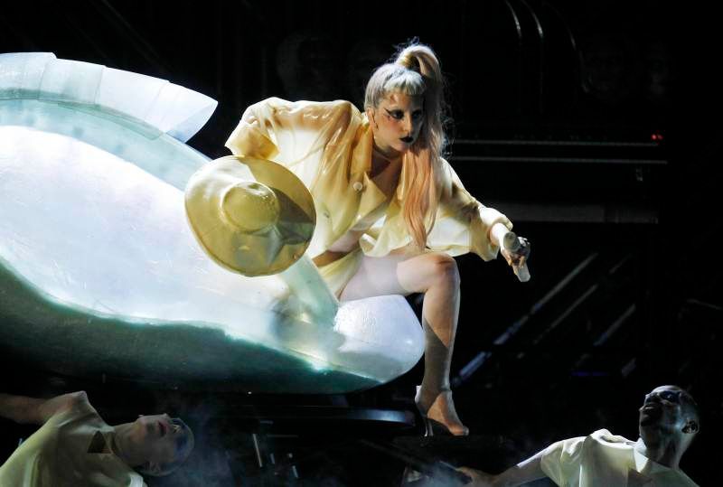 Grammy 2011 - Lady GaGa