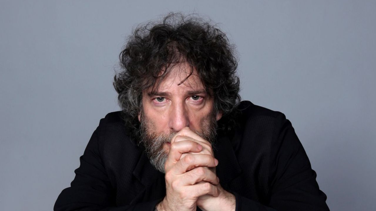 Spisovatel Neil Gaiman čelí žalobě kvůli údajnému znásilňování a obchodu s lidmi