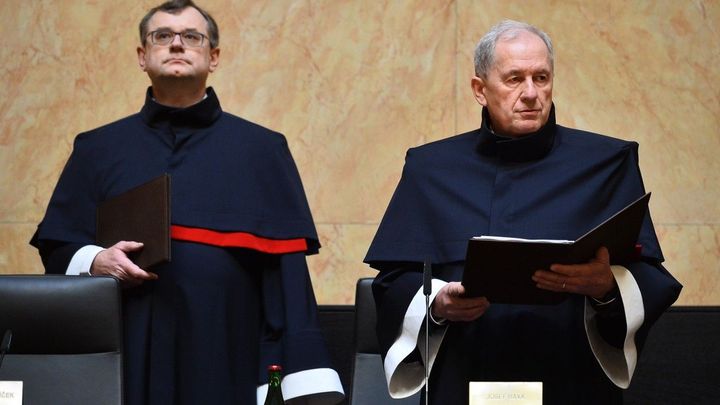 Zkrácená valorizace penzí u Ústavního soudu obstála, poslanci ANO neuspěli; Zdroj foto: ČTK