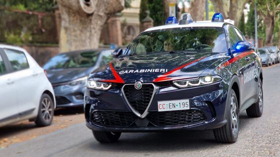 Jsou nebezpečné, proč se koupily? Italští karabiníci si stěžují na své Alfy Romeo