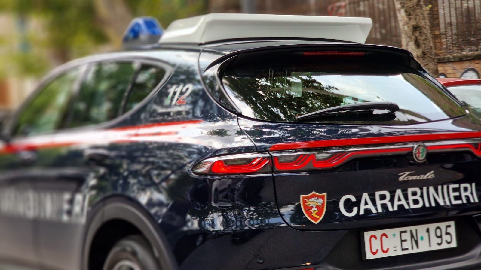 Italští karabiniéri a Alfa Romeo Tonale