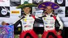 Sébastien Ogier a navigátor Julien Ingrassia z týmu Toyota slaví triumf v Mexické rallye 2020