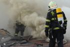 Při požáru v Karviné zemřel člověk, dva lidé byli zraněni