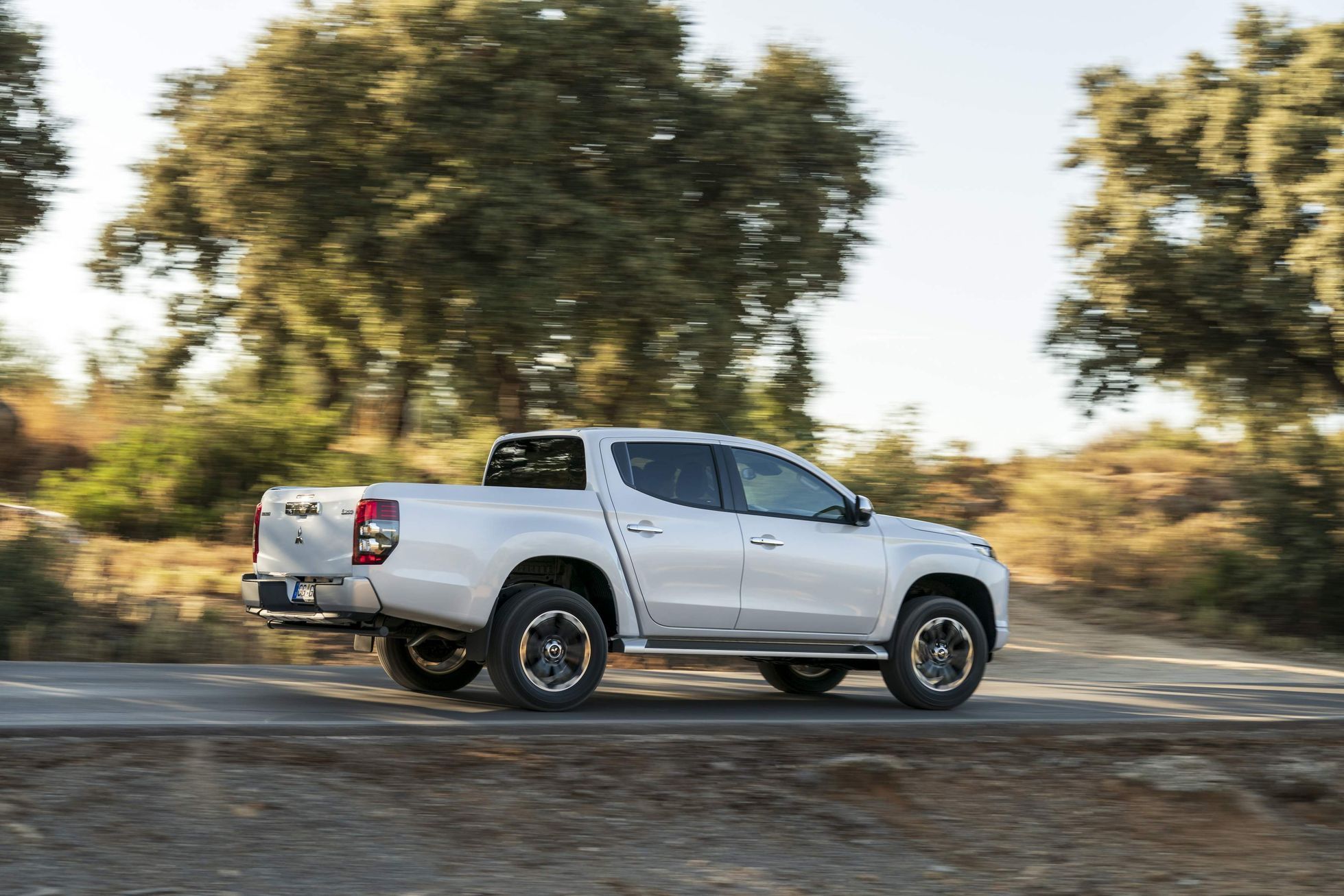 Mitsubishi L200