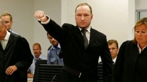Breivikovo vítězství dává smysl, špatné zacházení může potkat každého z nás, tvrdí právnička