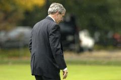Konec Rumsfelda? Bush pochopil vzkaz