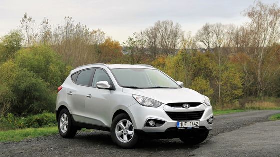 Na koupi ojetého Hyundai ix35 je ideální čas. Ceny klesly a auta nemají moc najeto