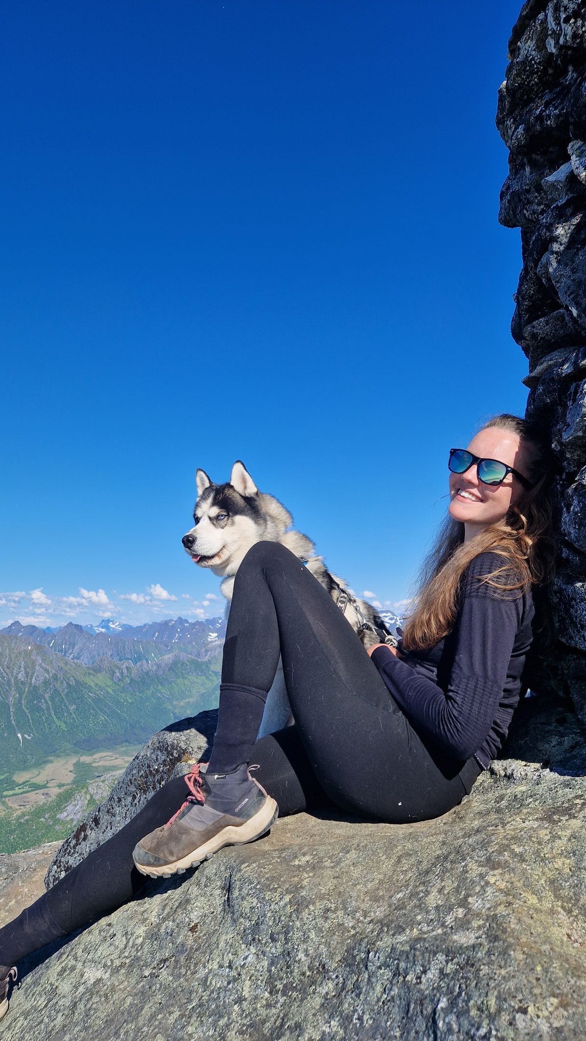 vandrák, cestovatelka, nomád, cestování o samotě, dobrodruh