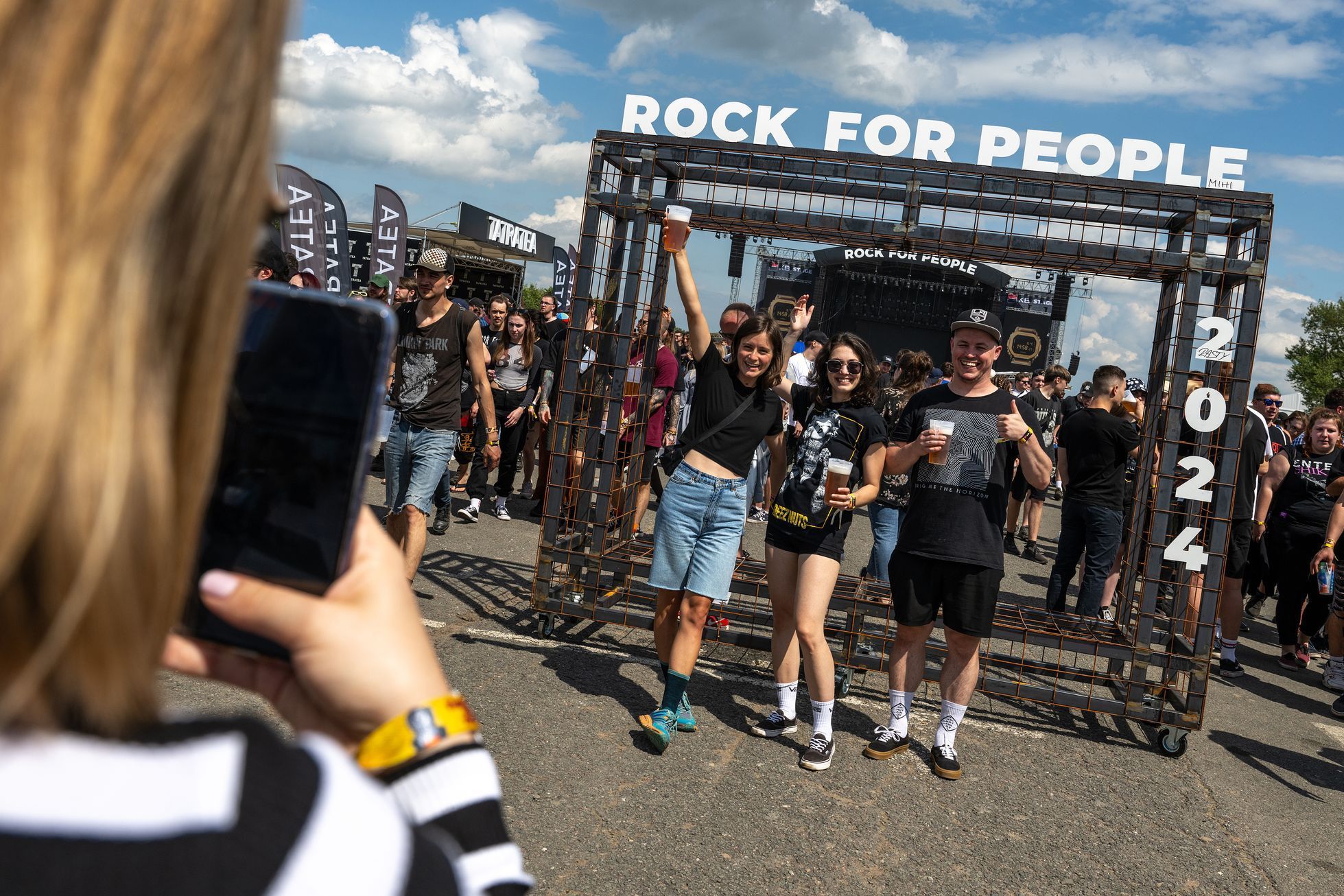 Rock for People 2024, zahájení