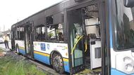 Jednalo se o linku č. 34 a autobus byl na cestě z Hošťálkovic do Bobrovníků.