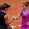 Samantha Stosurová a Sara Erraniová v semifinále French Open 2012