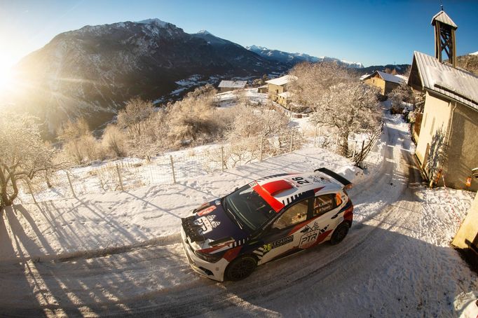 Kevin Abbring (VW) na trati Rallye Monte Carlo 2021