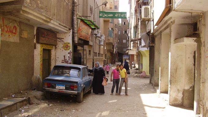 Ulička v káhirské čtvrti Imbaba