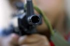 Vánoce na Madagaskaru: Úřady zabavují dětské pistolky