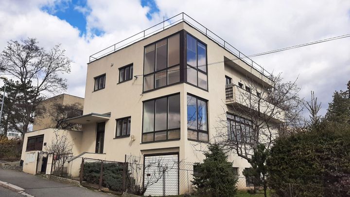 Baba: pravoúhlý svět, v němž se sešli nejslavnější architekti. A předvedli budoucnost; Zdroj foto: Pavel Švec