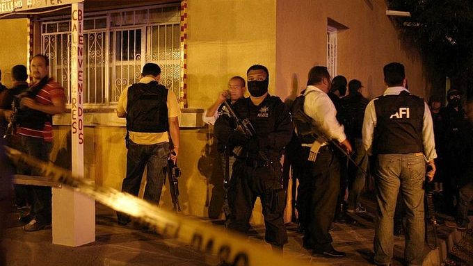 Mexická policie bojuje s drogovými kartely řadu let. Zatím marně.