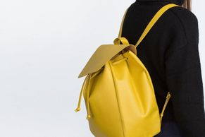 Vyměňte kabelku za batoh: Moderní i zdravé