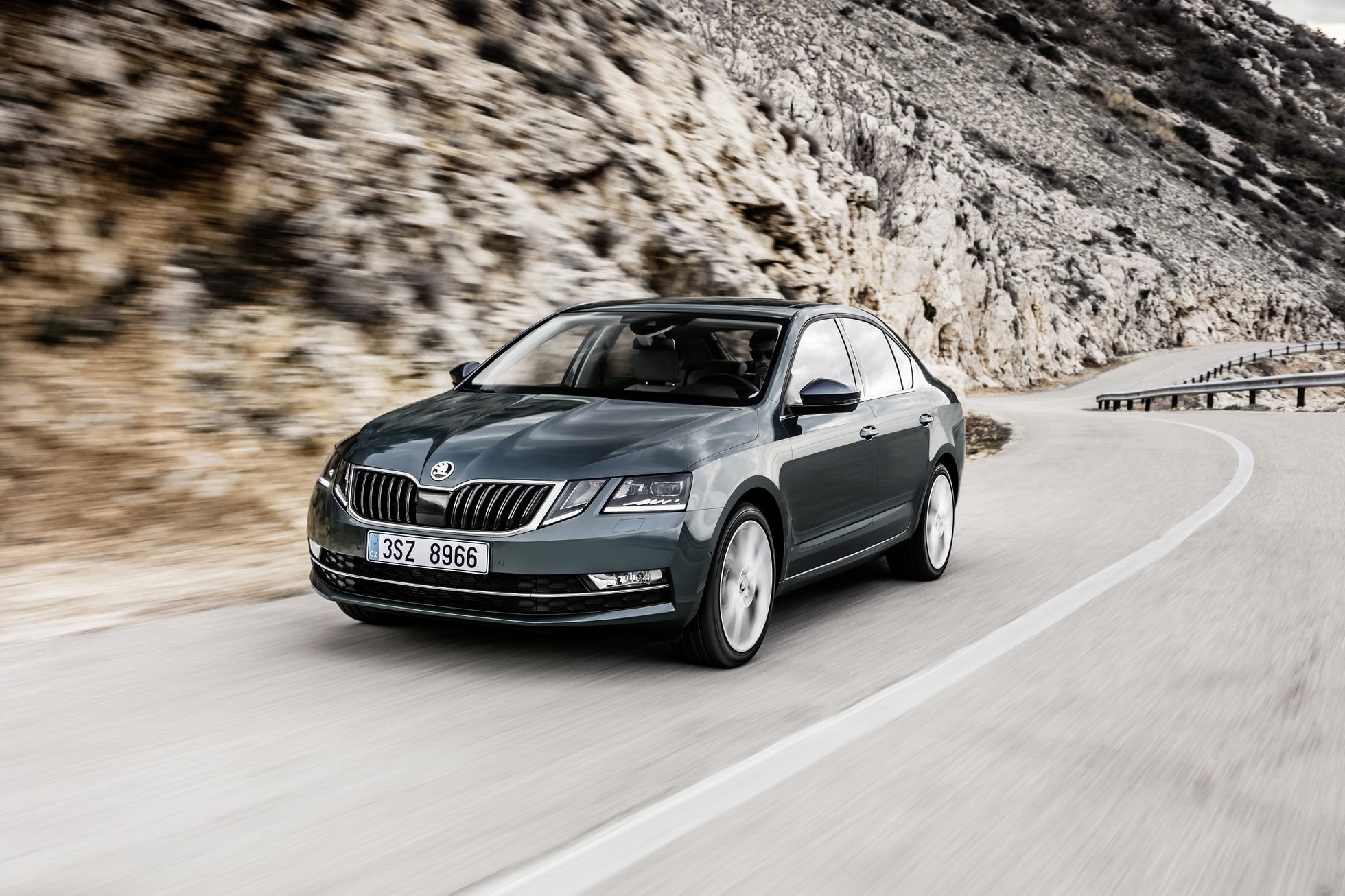 Škoda Octavia facelift exteriér