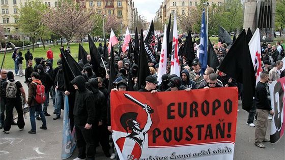 První máj na Žižkově - demonstrace pravicových radikálů