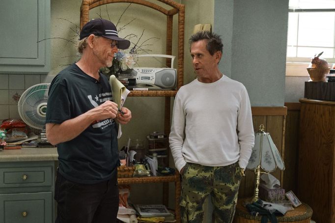 Režisér Ron Howard a producent Brian Grazer při natáčení.