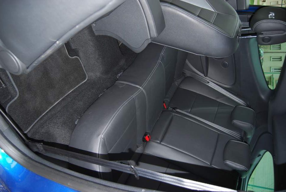 Automoto - Renault mégane RS - 11