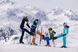 Autoklub ADAC spočítal, na kolik vyjde rodinné lyžování v Alpách.