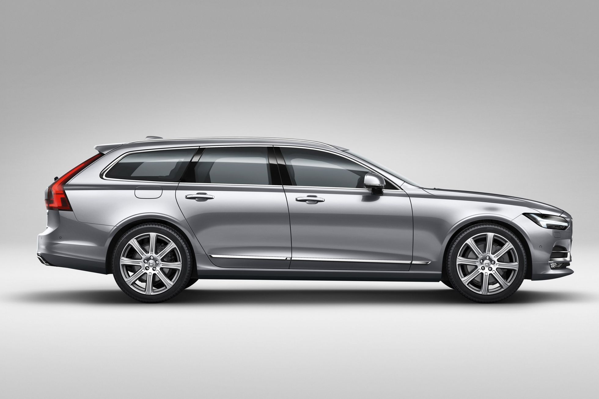 Volvo V90 (2016)