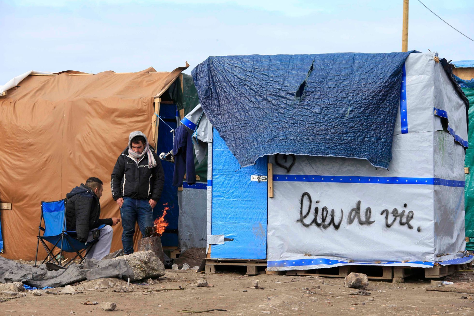 Demolice tábora v Calais