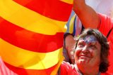 Lidé v Barceloně si v úterý připomněli Den Katalánska (La Diada), výročí připojení regionu ke španělské koruně v roce 1714.